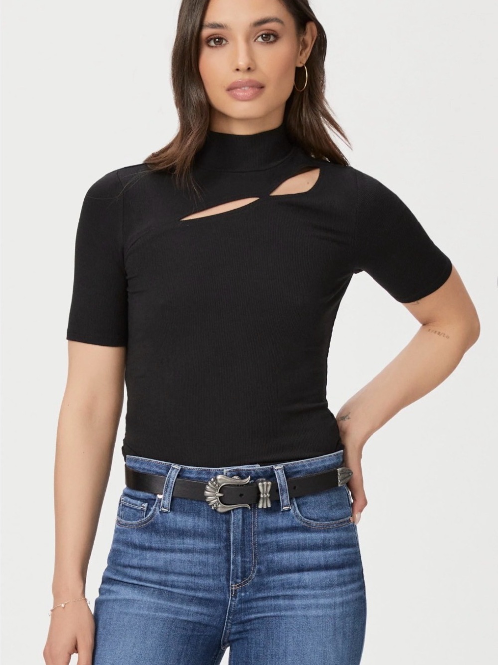 PAIGE Vija Cut-Out Short-Sleeve Turtleneck Tee